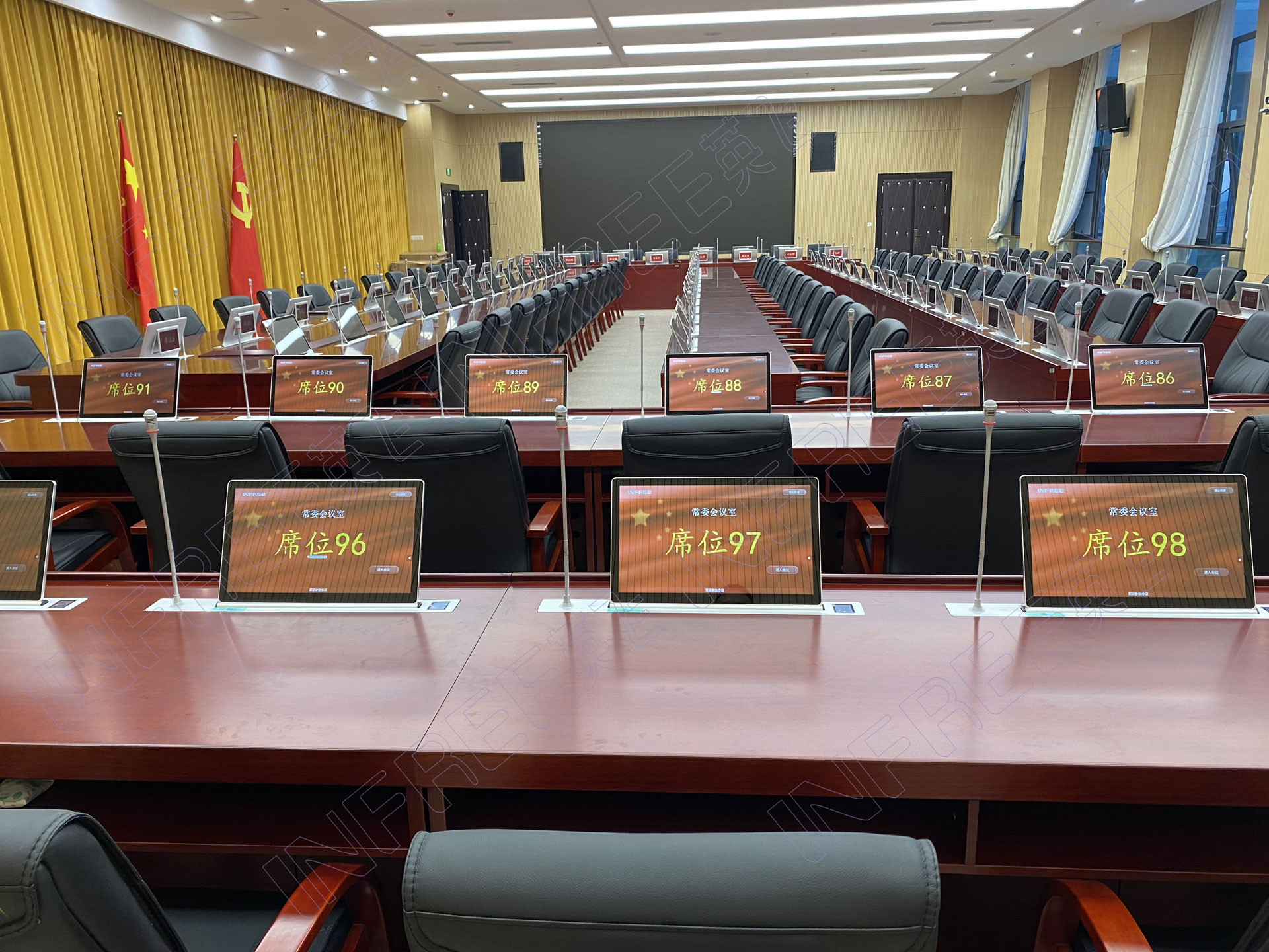 西南某纪委无纸化项目成功运行