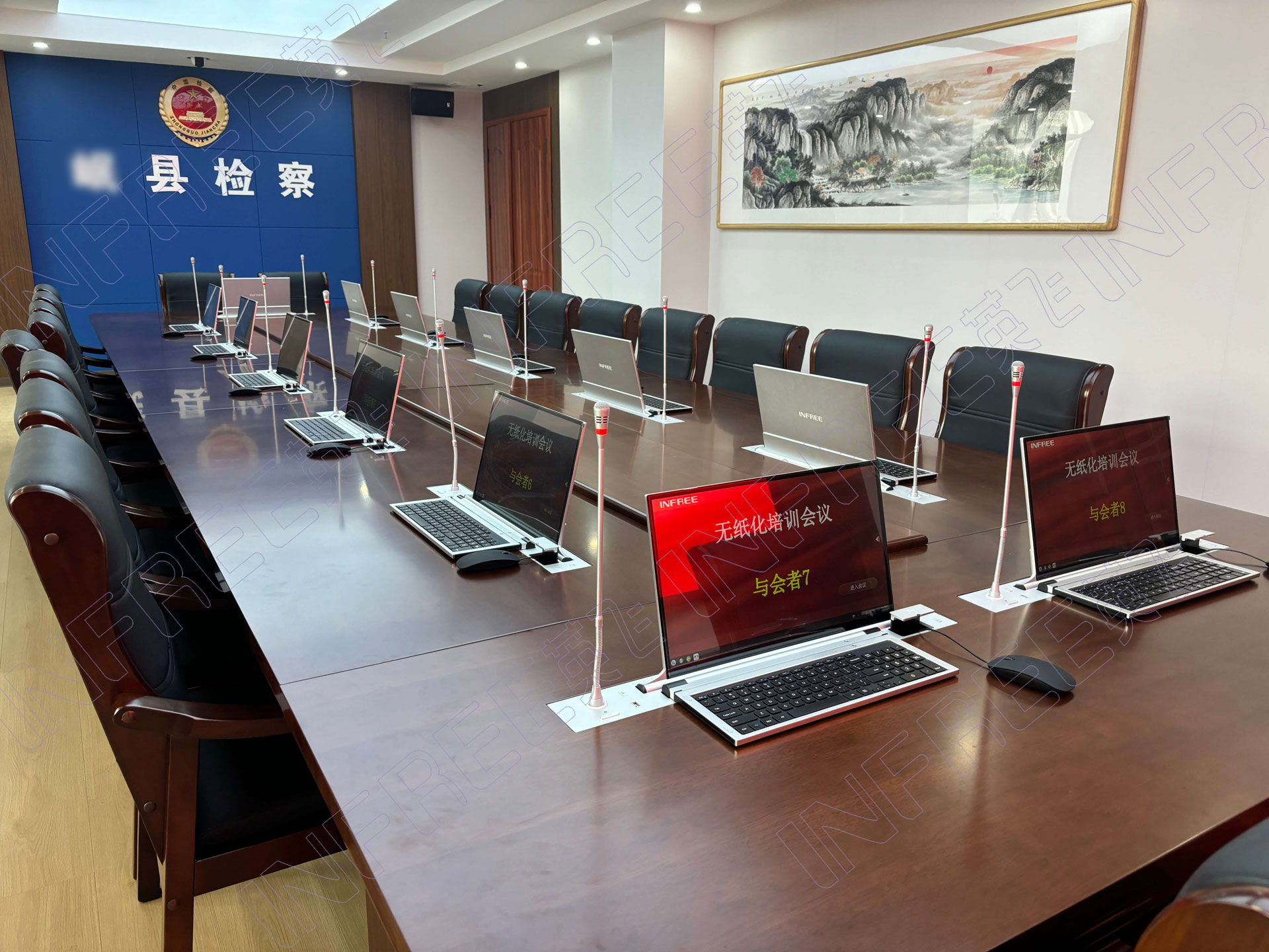西南某县人民检察院键鼠一体机投入使用